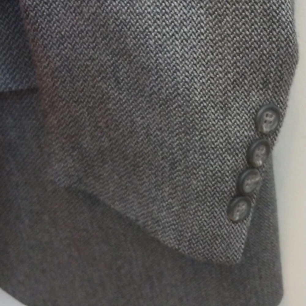 Brooks Brothers Gray Herringbone 3 Roll 2 Sport Coat 41R - Picture 12 of 14